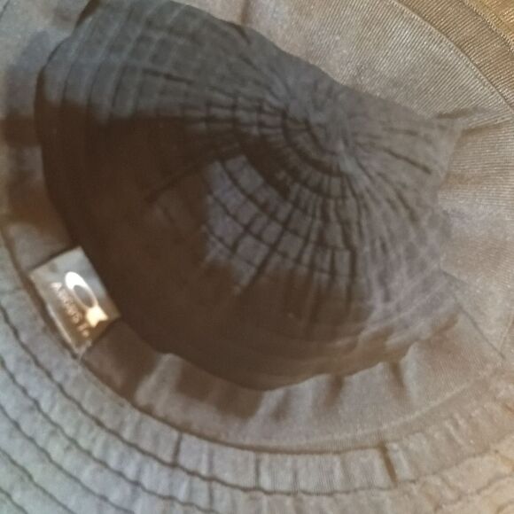 August T. Black Floppy Hat - Picture 3 of 6